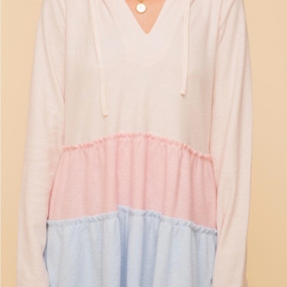 NEW ARRIVAL! COLOR BLOCK RUFFLE PULLOVER ☀️💕 - Picture 8 of 8